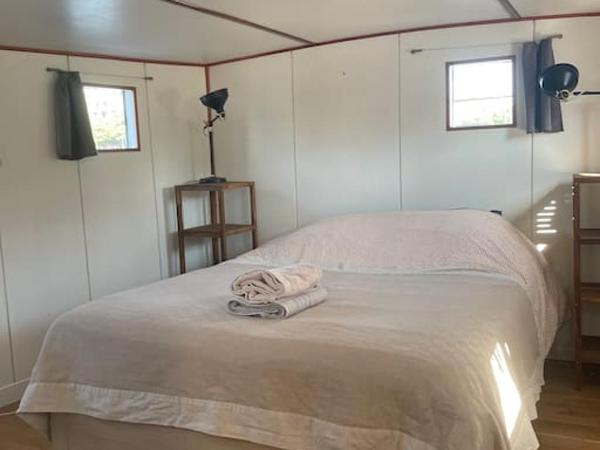 Péniche le Sémaphore : photo 8 de la chambre mobile home