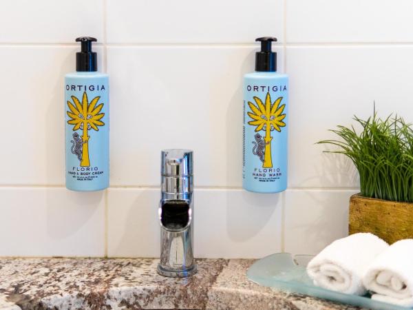 Hotel Rialto : photo 1 de la chambre suite junior lit queen-size supérieure