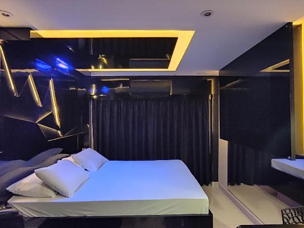 Swing Motel 1 : photo 5 de la chambre suite lit queen-size deluxe