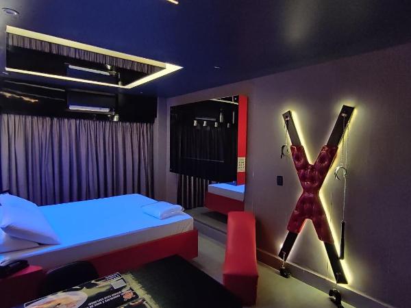 Swing Motel 1 : photo 2 de la chambre suite deluxe avec baignoire spa