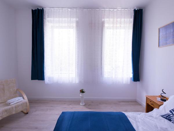 Wagner Villa 902 with free private parking : photo 3 de la chambre chambre double avec salle de bains privative