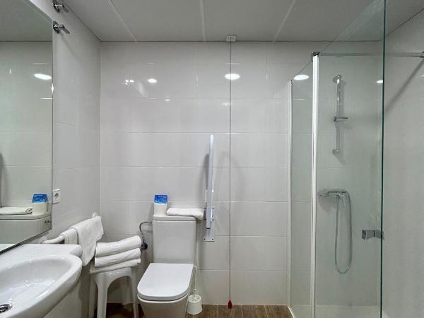 La Orozca Benidorm : photo 5 de la chambre chambre lits jumeaux