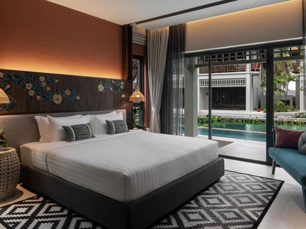 Grand Mercure Khao Lak Bangsak : photo 1 de la chambre chambre king de luxe avec accès piscine