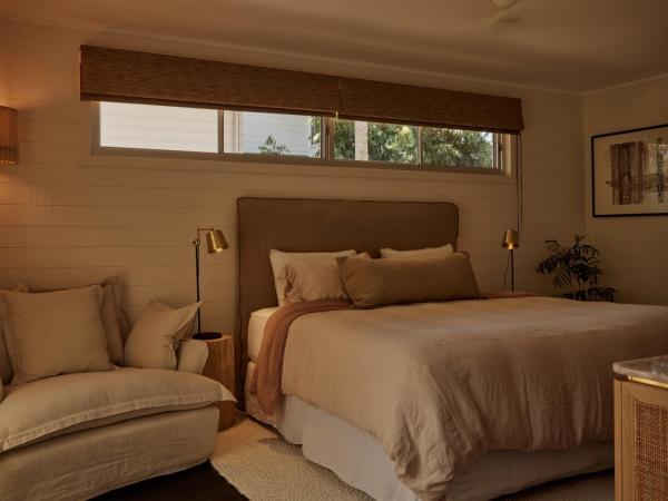 28 Degrees Byron Bay - Adults Only : photo 6 de la chambre suite lit king-size - vue sur piscine