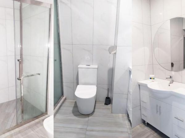 AWA Hotel : photo 1 de la chambre chambre triple