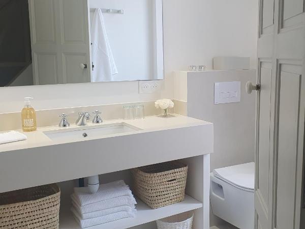 Maison d'hôtes La Bastide de Patou : photo 8 de la chambre chambre familiale supérieure