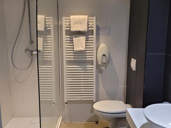 Hôtel Port Haliguen : photo 8 de la chambre chambre double confort - vue sur jardin