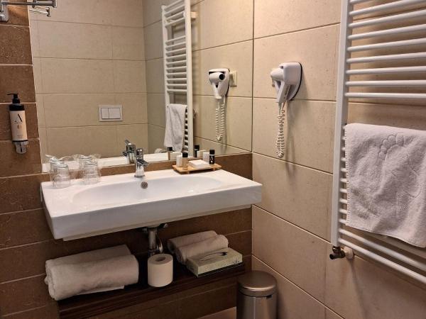 Duna Garden Hotel : photo 1 de la chambre chambre double standard