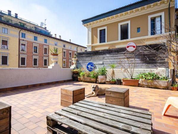 Ostello Umile : photo 4 de la chambre chambre double avec salle de bains commune