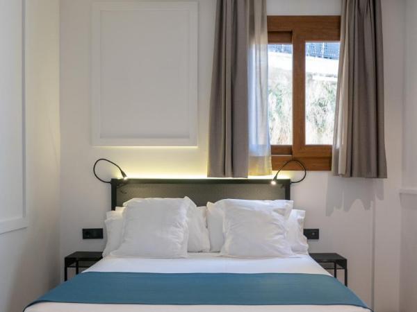 Hotel Boutique Puerta de las Granadas : photo 2 de la chambre chambre double