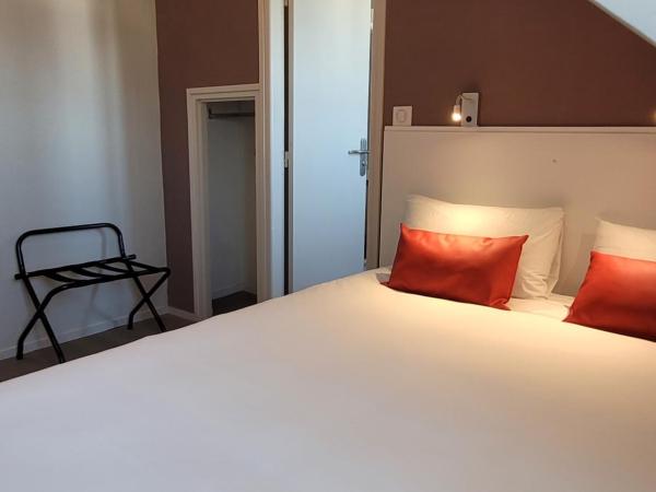 Hôtel Port Haliguen : photo 1 de la chambre chambre familiale - côté mer