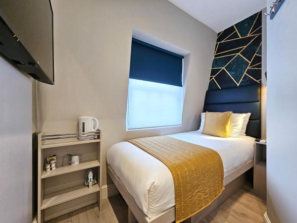 NOX Hyde Park : photo 1 de la chambre petite chambre simple