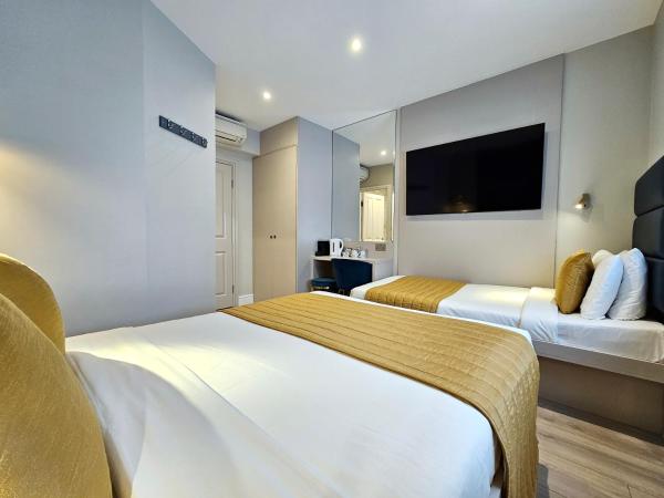 NOX Hyde Park : photo 4 de la chambre chambre triple