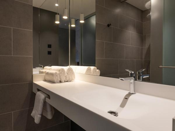 Zleep Hotel Lausanne-Chavannes : photo 6 de la chambre chambre lits jumeaux standard