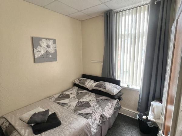 Tudor Rose Hotel : photo 1 de la chambre petite chambre double