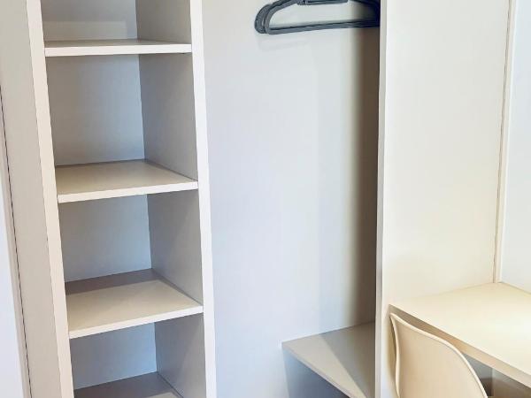 Hostal Sans : photo 6 de la chambre chambre simple supérieure