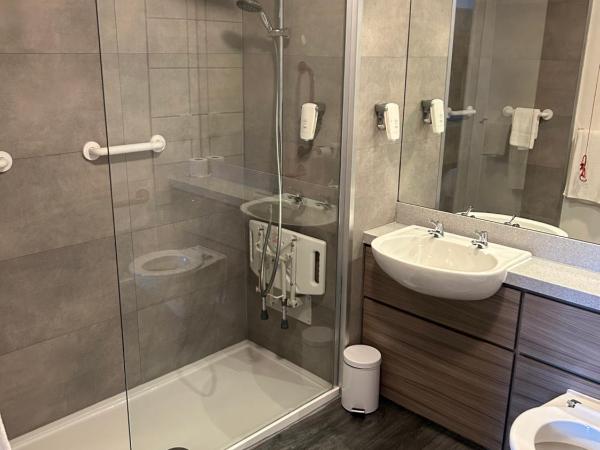 Hello Hotel : photo 8 de la chambre chambre double - accessible aux personnes à mobilité réduite