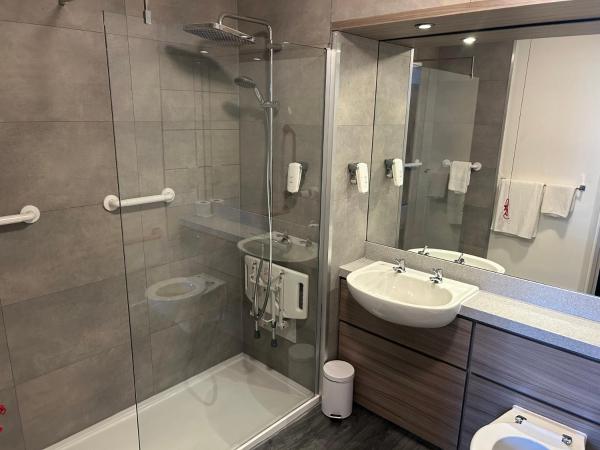 Hello Hotel : photo 10 de la chambre chambre double - accessible aux personnes à mobilité réduite