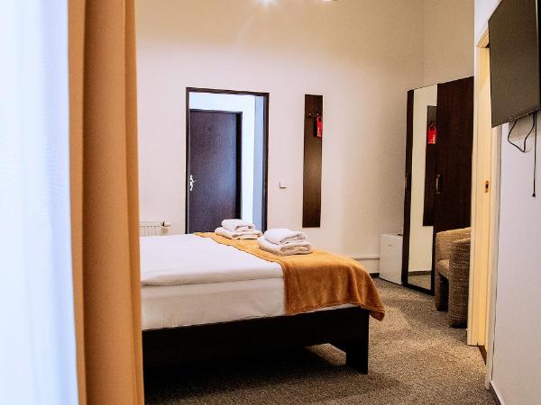 Old Prague House : photo 7 de la chambre chambre double ou lits jumeaux avec salle de bains privative