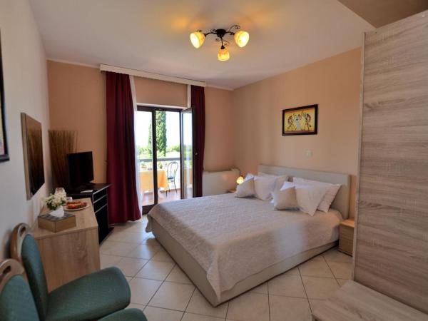 Rooms Aura : photo 7 de la chambre chambre double standard