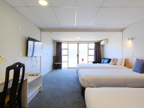 The Garden Hotel : photo 5 de la chambre chambre triple standard