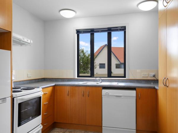 Bella Vista Motel & Apartments Christchurch : photo 7 de la chambre appartement 2 chambres spa