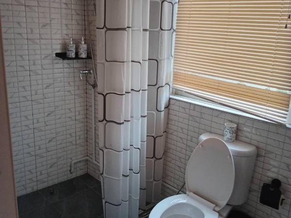 Shade House - Bitec Bangna : photo 7 de la chambre chambre lits jumeaux supérieure