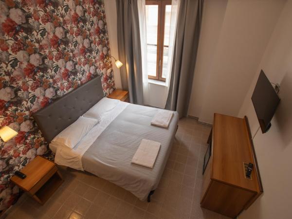 Hotel Francesco : photo 1 de la chambre chambre quadruple