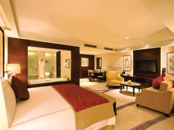 Fairmont Beijing - 20 minutes to Forbidden City by metro : photo 3 de la chambre fairmont gold junior suite inclusive lunch or dinner