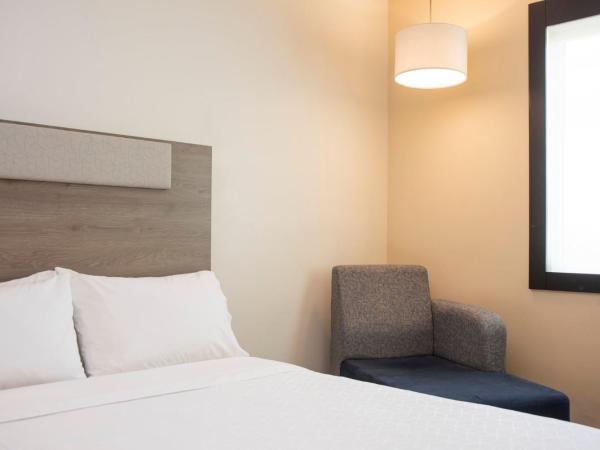 Holiday Inn Express Guadalajara Iteso, an IHG Hotel : photo 4 de la chambre chambre standard