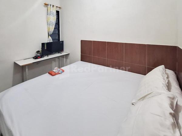 Joy Homestay At Pulomas RedPartner : photo 6 de la chambre chambre double standard