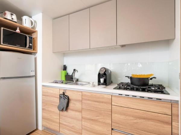 Mobile Home JOY Porton Biondi : photo 1 de la chambre mobile home