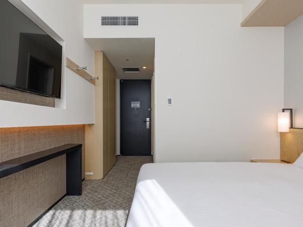 JR Kyushu Hotel Blossom Shinjuku : photo 8 de la chambre chambre double standard lit queen-size - non-fumeurs