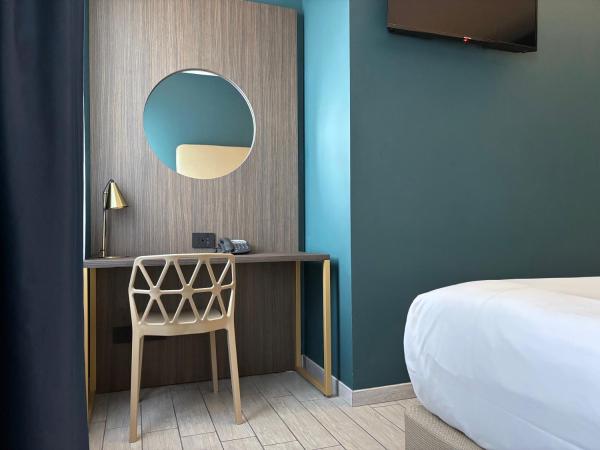 AV Hotel Milano : photo 7 de la chambre chambre double deluxe