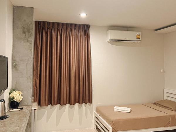 ZeroZeroOne : photo 3 de la chambre chambre lits jumeaux