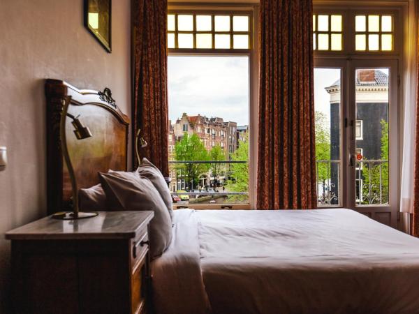 Amsterdam Wiechmann Hotel : photo 3 de la chambre chambre double - vue sur canal