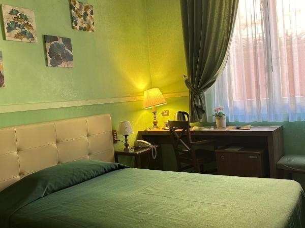 Hotel Roma : photo 4 de la chambre chambre simple supérieure