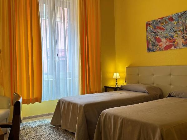 Hotel Roma : photo 4 de la chambre chambre lits jumeaux