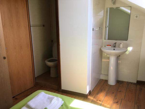 Alojamento Local Duarte's : photo 6 de la chambre chambre double Économique