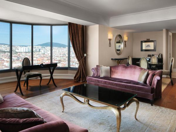 Istanbul Marriott Hotel Pendik : photo 9 de la chambre suite with two queen beds and sea view - club level