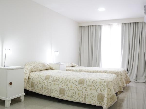 Hotel Howard Johnson Rosario : photo 4 de la chambre appartement