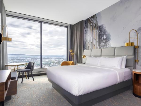 Hilton Québec : photo 1 de la chambre chambre lit king-size exécutive