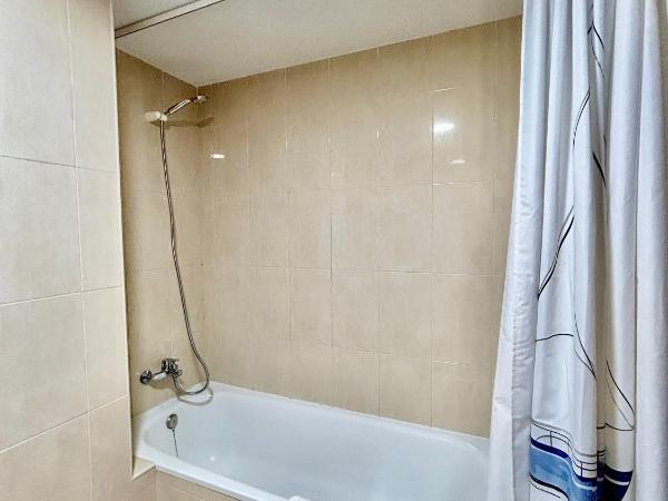 La Orozca Benidorm : photo 4 de la chambre chambre lits jumeaux