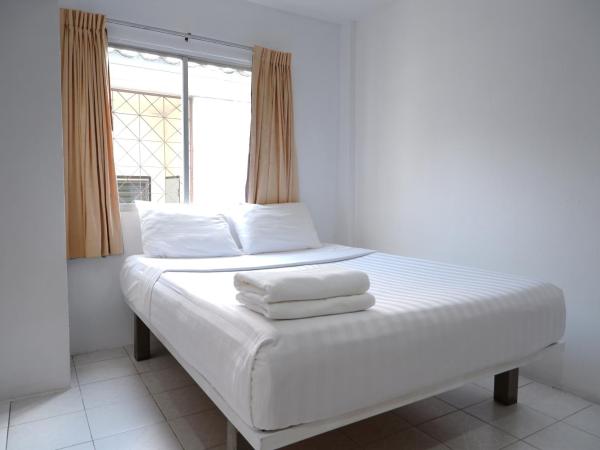 18 Coins Budget Hotel : photo 1 de la chambre chambre supérieure