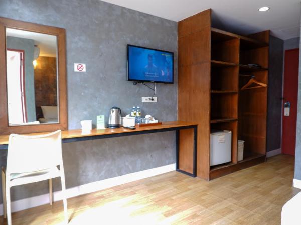 18 Coins Budget Hotel : photo 5 de la chambre chambre double premium