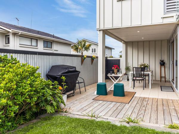 The Bays Bed & Breakfast : photo 1 de la chambre suite lit queen-size