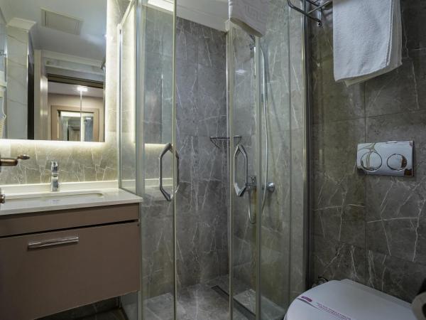 Enerji Otel : photo 8 de la chambre chambre lits jumeaux spacieuse