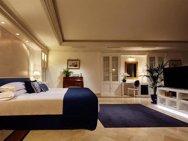 The Touch Club : photo 3 de la chambre suite familiale