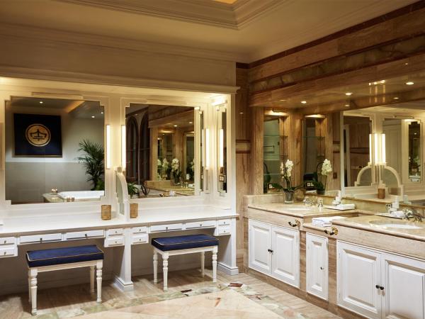 The Touch Club : photo 4 de la chambre suite familiale