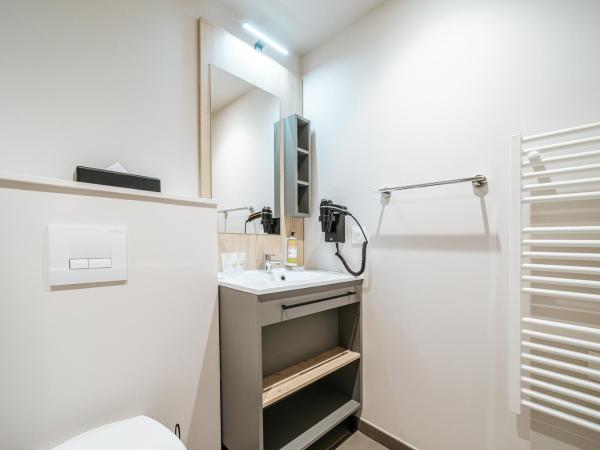 Beelodge Hotel Blois Centre : photo 5 de la chambre chambre double